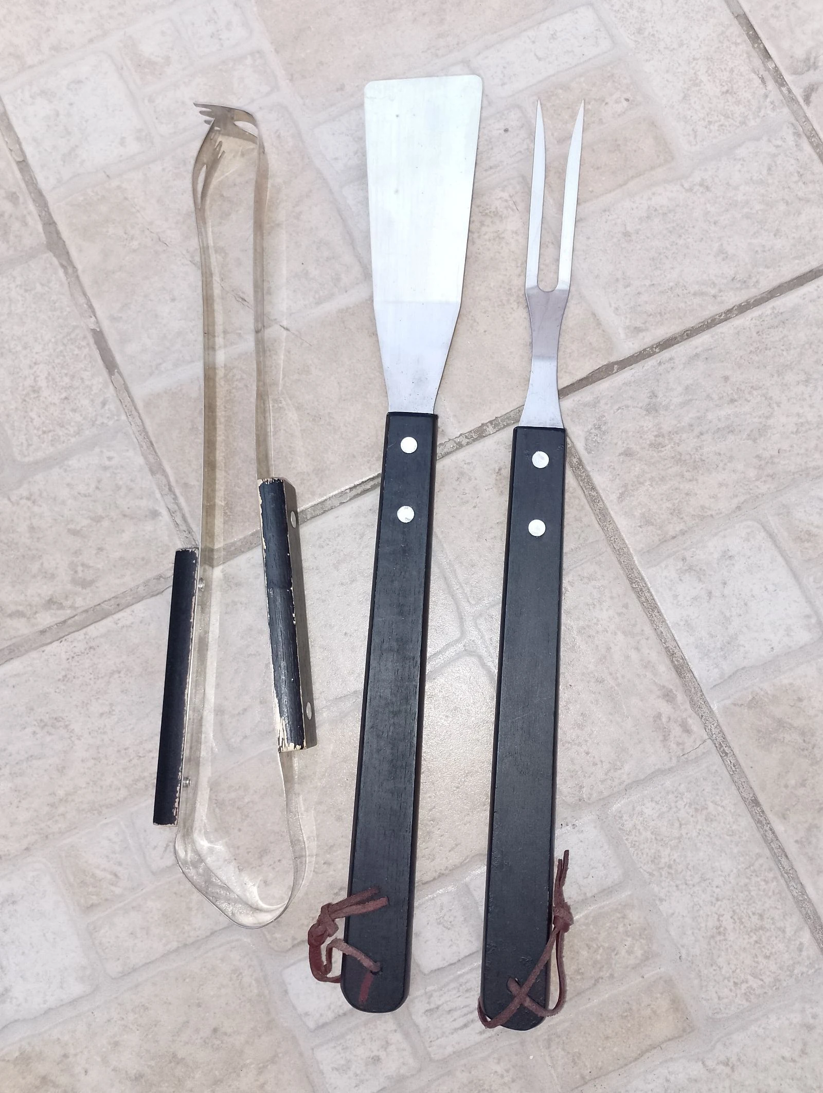 Set de 3 ustensiles de barbecue